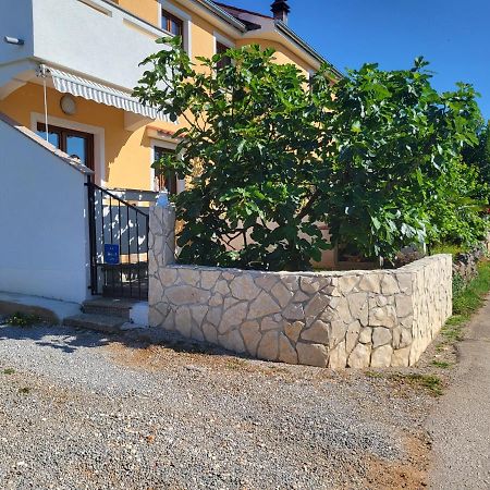 Apartment Luna Малинска Экстерьер фото