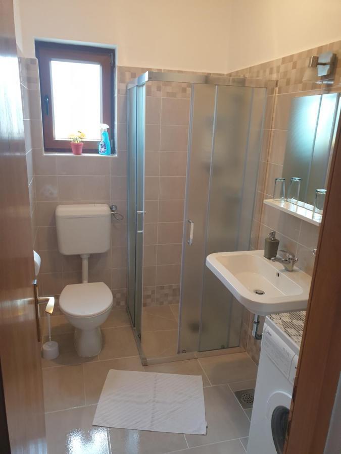 Apartment Luna Малинска Экстерьер фото